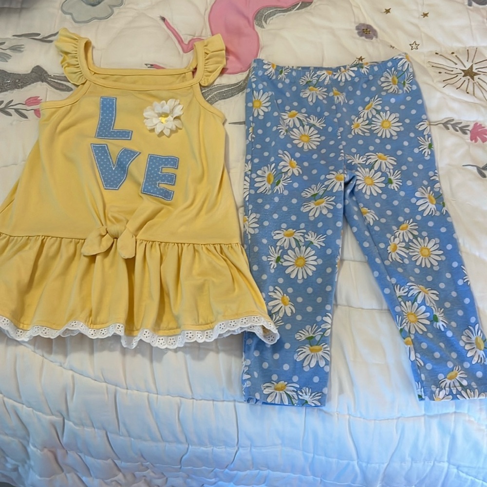 Girls 6x sleeveless and cropped legging set